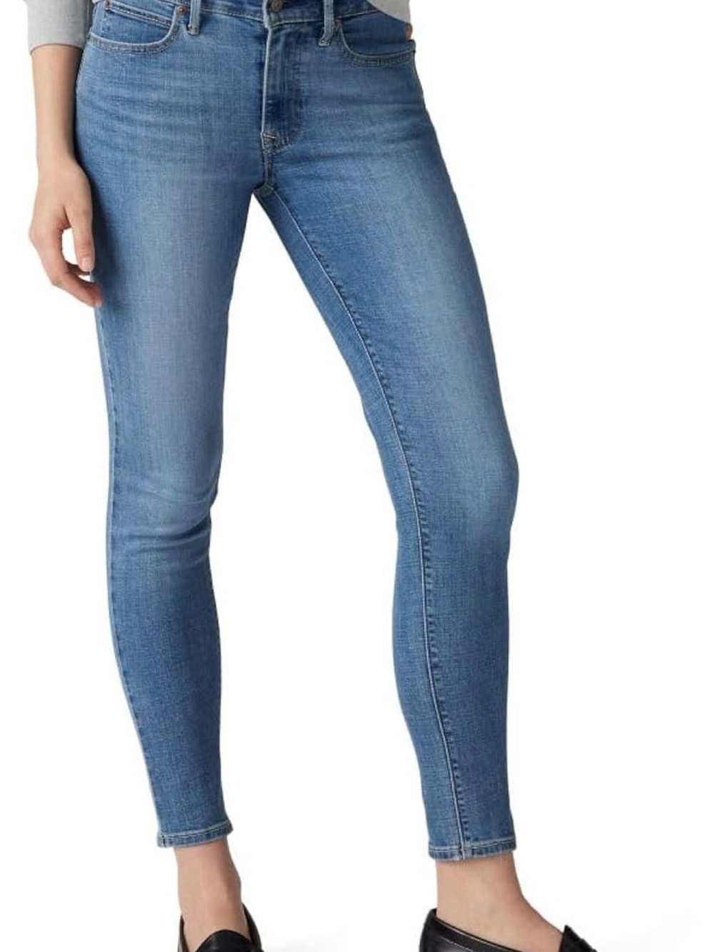 Levi’s 711 Skinny Jeans